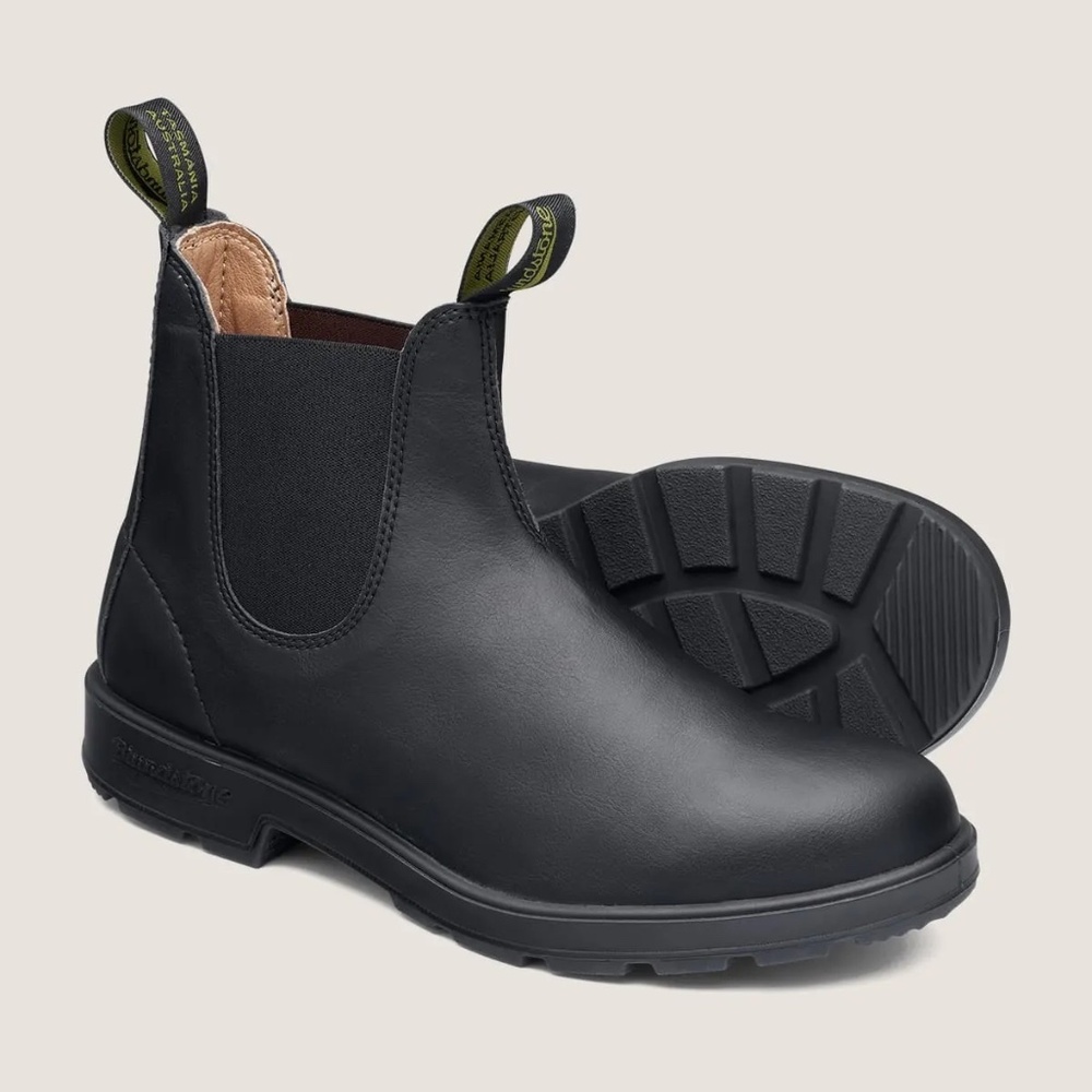 Black Blundstone Insulated Chelsea Boots #560 US 8.5 / AU 5.5